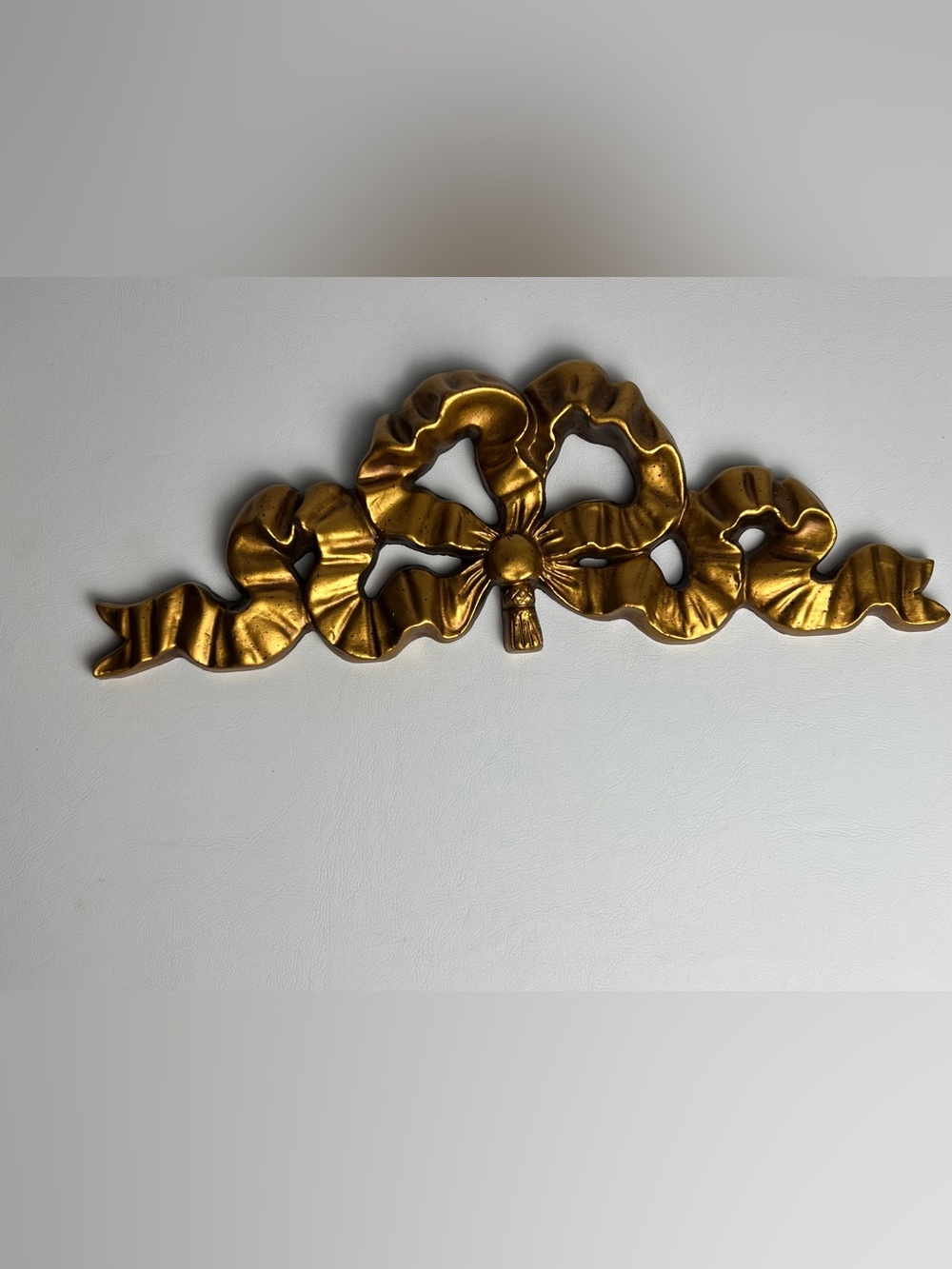 VTG Gold Gilt Wall Trim Ornate Wood Bow MCM Hollywood Regency Decor
